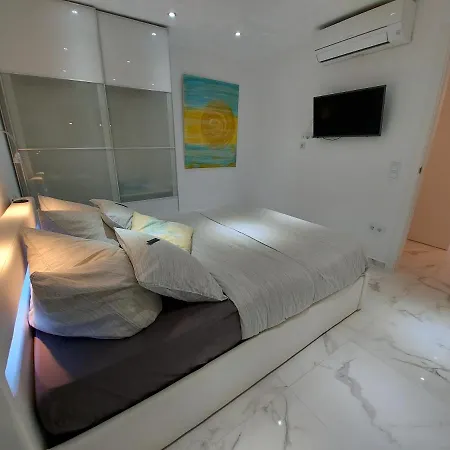 Nido Del Deluxe 2y2 En 1a Linéa Pool Wifi 2aire 2tv La Manga del Mar Menor